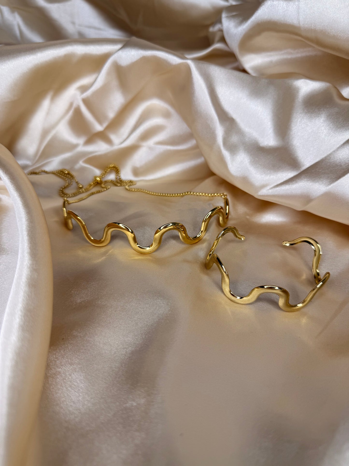 Golden Wave Necklace